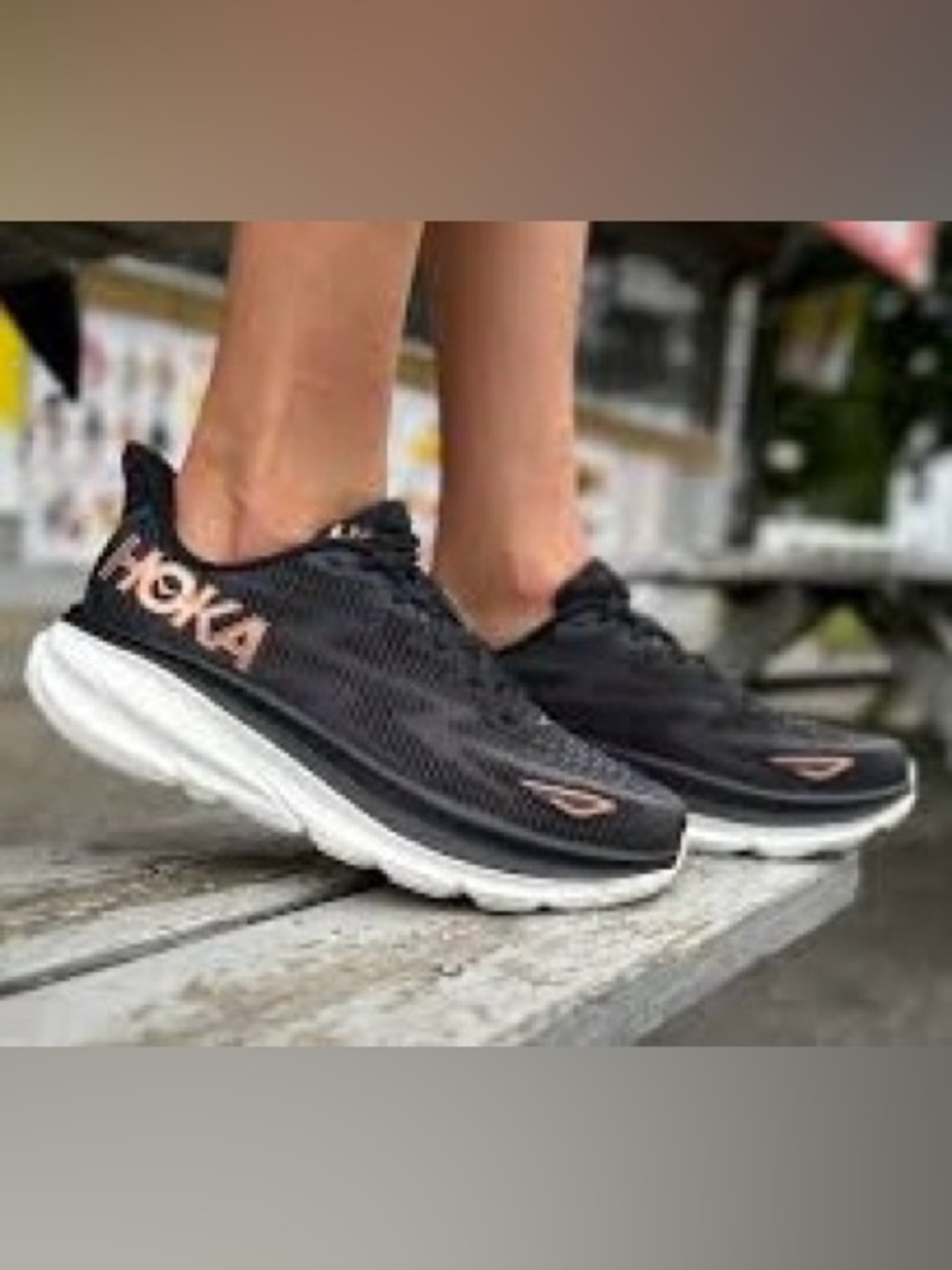 Hoka One Clifton 9 Women's Athletic Shoes US 7.5 D Gray Black size 9B